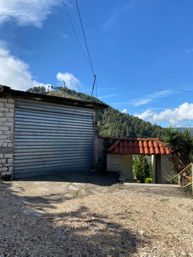 Marl'S Home Berat Exteriér fotografie